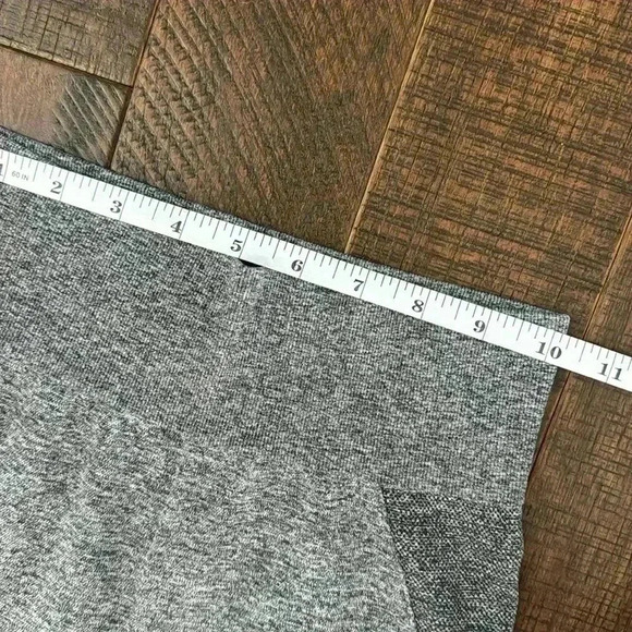 Gymshark High Rise Ankle Leggings - Picture 9 of 9